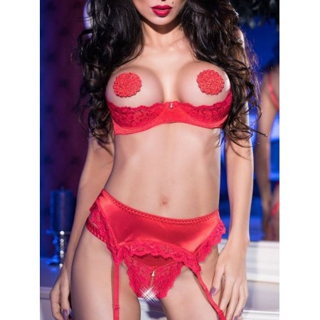 Ensemble dentelle rouge...